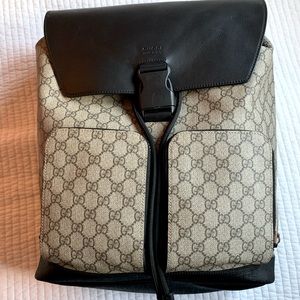 Gucci Unisex GG Classic Backpack